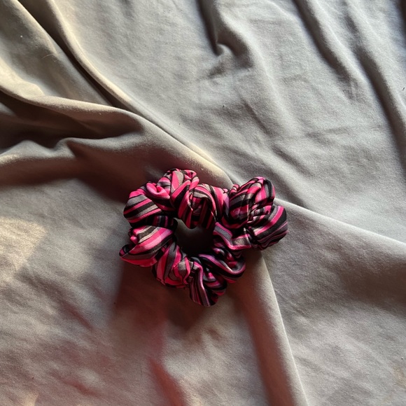 scrunchie set - Picture 2 of 5
